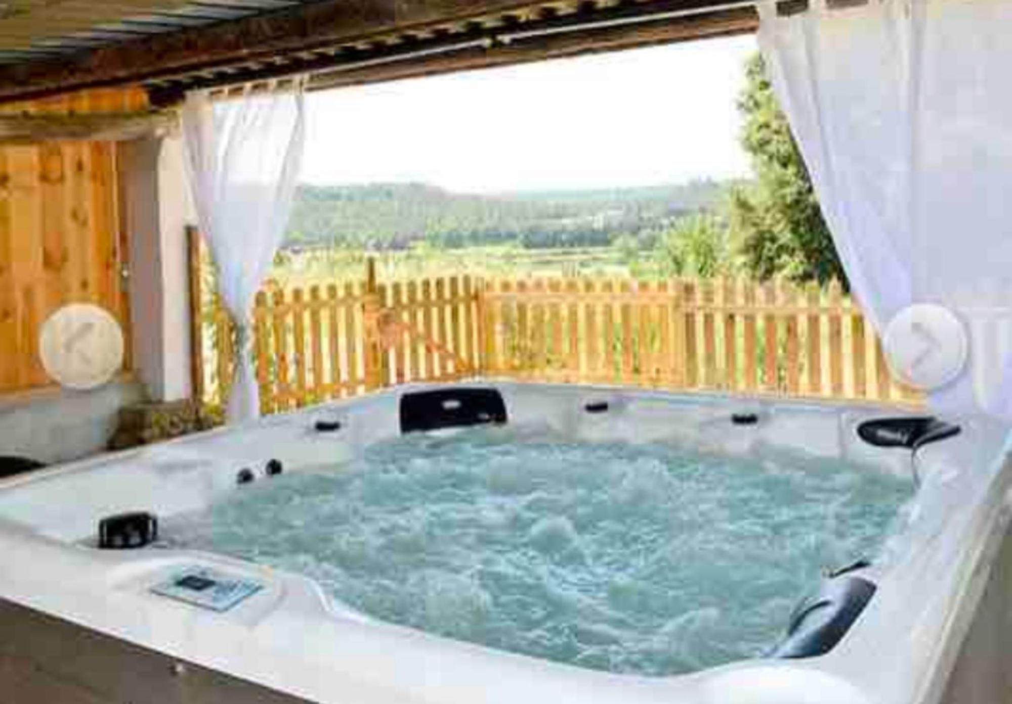 أورو Appart Hotel - Nature Et Spa المظهر الخارجي الصورة